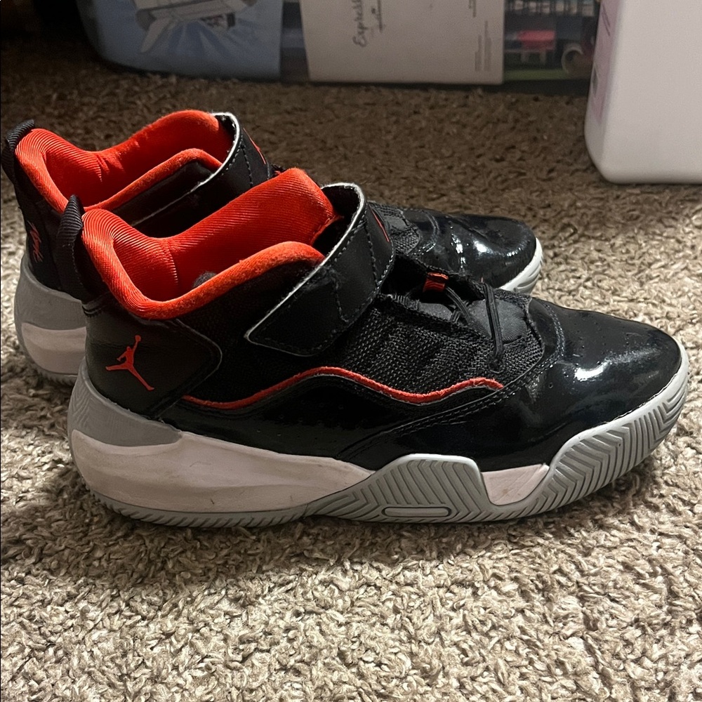 Jordan Kids' Black and Red Mid-Top Basketball Sneakers